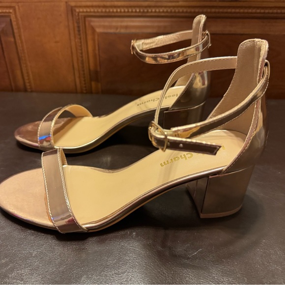 Heels Charm strappy shoe with chunky block heel - Picture 3 of 4